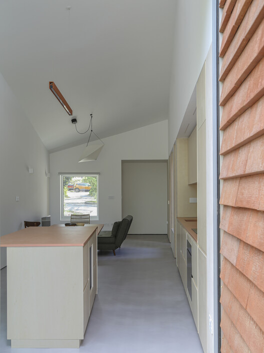 The Bridle Path  / Ampuero Yutronic - Interior Photography, Kitchen, Wood