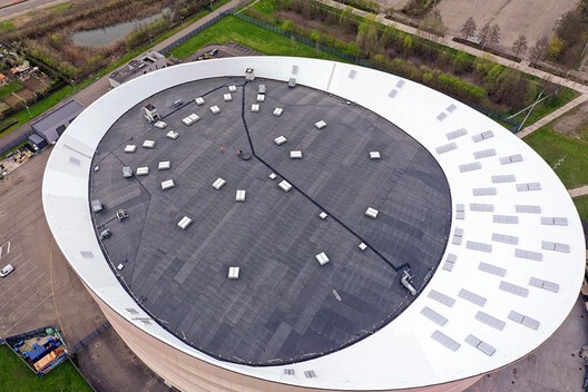 An Era of Renovations: 6 Reasons Why Roofing Membranes Can Extend the Lifespan of Existing Structures An Era of Renovations: 6 Reasons Why Roofing Membranes Can Extend the Lifespan of Existing Structures - Image 5 of 13