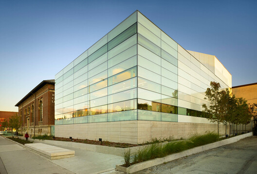 Toronto Architecture City Guide: 30 Modern and Contemporary Landmarks in Canada's Largest City - Image 38 of 43