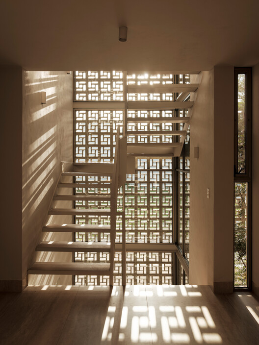 SM House / ALMACÉN de Arquitectura - Image 16 of 22