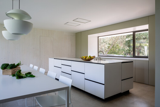 AF Project / Ábaton - Fotografía interior, Cocina, Madera, Encimera, Iluminación, Vidrio, Sillas
