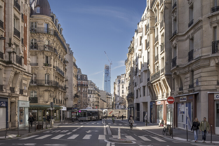Paris as a Living Laboratory: Proximity, Inclusion, and the School as Climate and Social Infrastructure - Featured Image