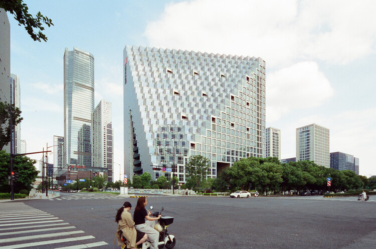 OMA Completes Hangzhou Prism Mixed-Use Development in China's Future Tech City - Featured Image