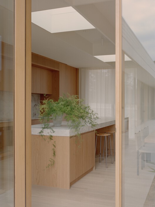 Mount Martha House / Victoria Merrett Architects Mount Martha House / Victoria Merrett Architects - Interior Photography, Wood, Glass