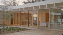 Mount Martha House / Victoria Merrett Architects
