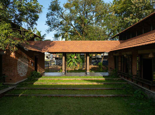 Śhālā Twam Community Hub / Bhoomija Creations Śhālā Twam Community Hub / Bhoomija Creations - Image 10 of 29