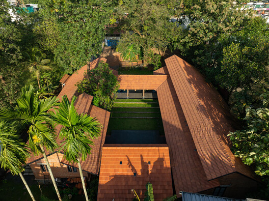 Śhālā Twam Community Hub / Bhoomija Creations Śhālā Twam Community Hub / Bhoomija Creations - Image 6 of 29