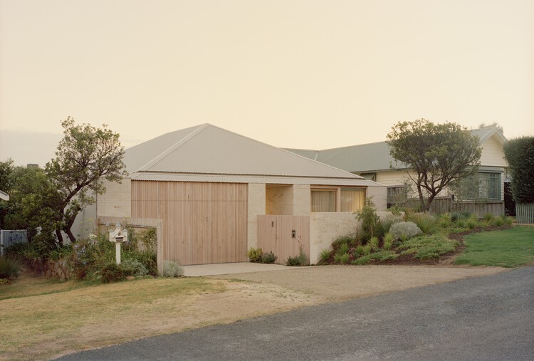 Sorrento House / Victoria Merrett Architects - More Images