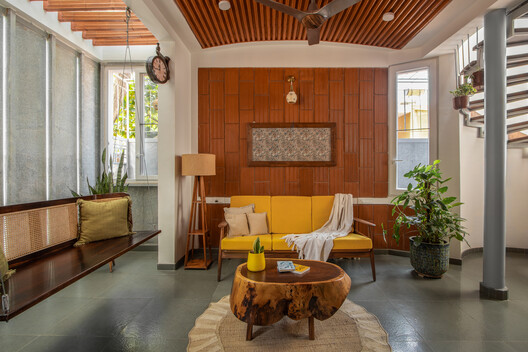 Nalme House / Wright Inspires Nalme House / Wright Inspires - Interior Photography, Wood, Lighting, Table, Chair
