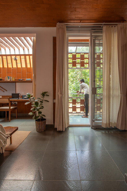 Nalme House / Wright Inspires Nalme House / Wright Inspires - Interior Photography, Wood, Chair