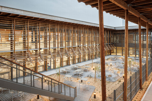 CROUS student restaurant / BPM Architectes - Image 7 of 19