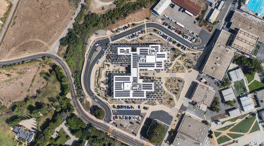 Malibu High School / KoningEizenberg Architecture Malibu High School / KoningEizenberg Architecture - Image 20 of 25