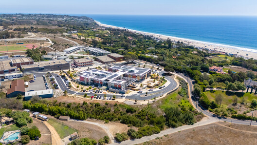 Malibu High School / KoningEizenberg Architecture Malibu High School / KoningEizenberg Architecture - Image 21 of 25