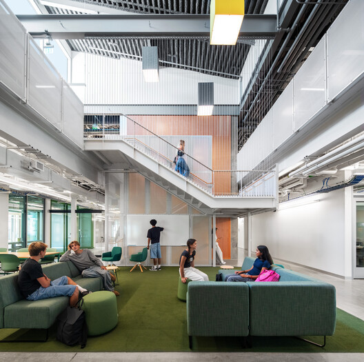 Malibu High School / KoningEizenberg Architecture Malibu High School / KoningEizenberg Architecture - Interior Photography, Living Room, Chair