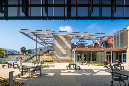Malibu High School / KoningEizenberg Architecture Malibu High School / KoningEizenberg Architecture - Exterior Photography