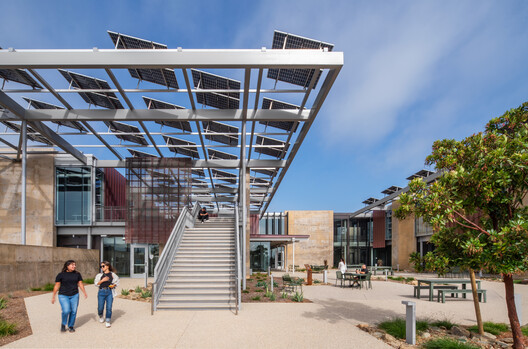 Malibu High School / KoningEizenberg Architecture Malibu High School / KoningEizenberg Architecture - Exterior Photography