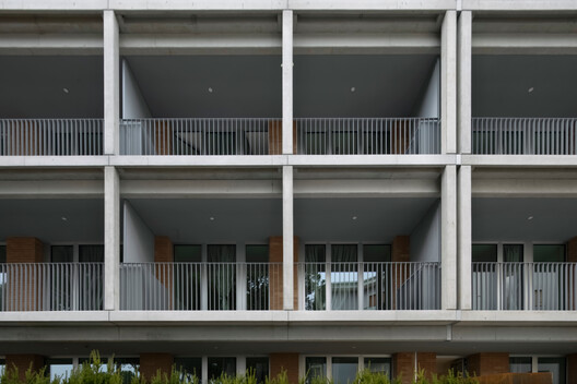 G-Beach Residence / B+D+M Architetti G-Beach Residence / B+D+M Architetti - Exterior Photography, Balcony