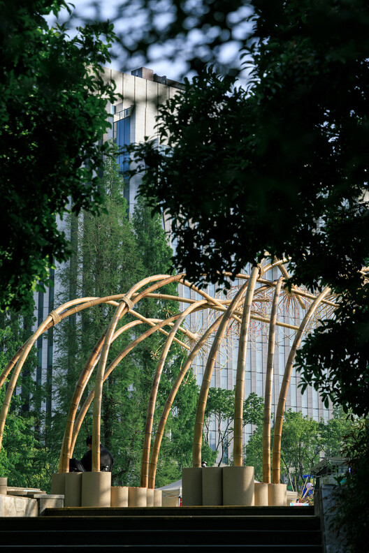Bent by Spring / HCCH Studio - Image 17 of 27