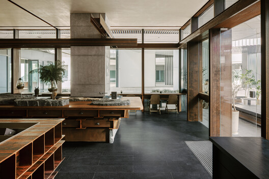 OASIZ / Ruhaus Studio OASIZ / Ruhaus Studio - Interior Photography, Wood, Table, Chair, Beam