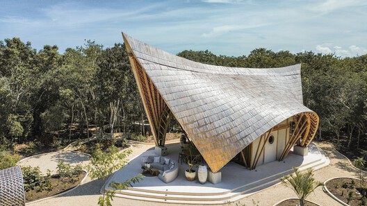 Villa CORA – Bamboo House in Tulum / terrAurea studio - Image 1 of 20