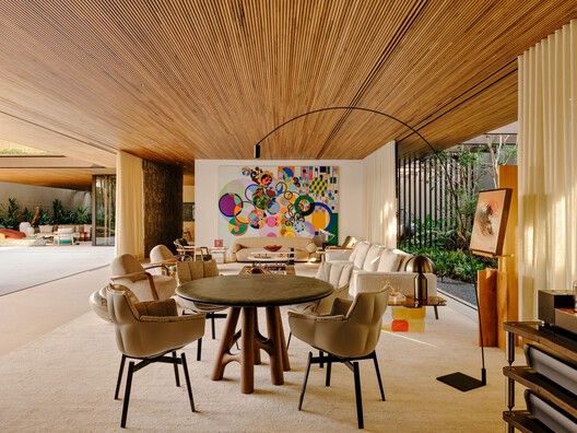 Lego House / Fernanda Marques Arquitetos Associados - Interior Photography, Dining room, Wood, Table, Chair