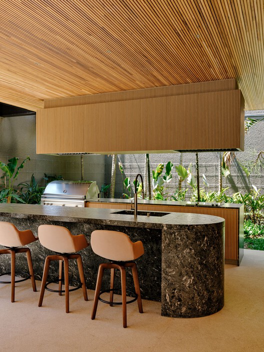 Lego House / Fernanda Marques Arquitetos Associados - Interior Photography, Kitchen, Wood, Countertop, Chair