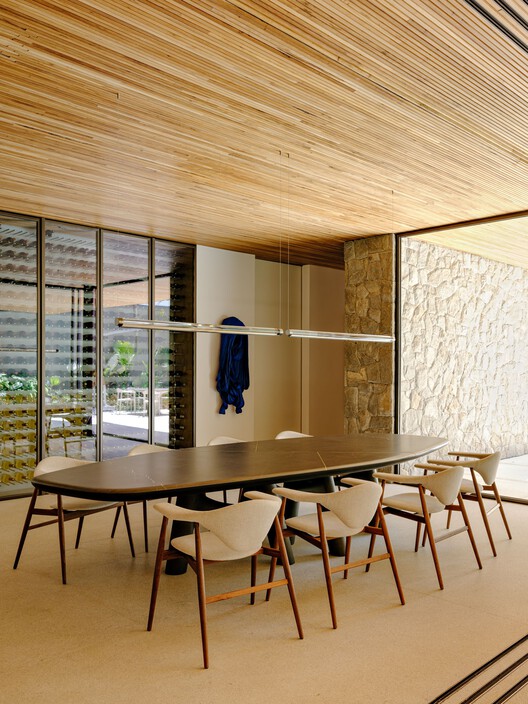 Lego House / Fernanda Marques Arquitetos Associados - Interior Photography, Dining room, Wood, Chair