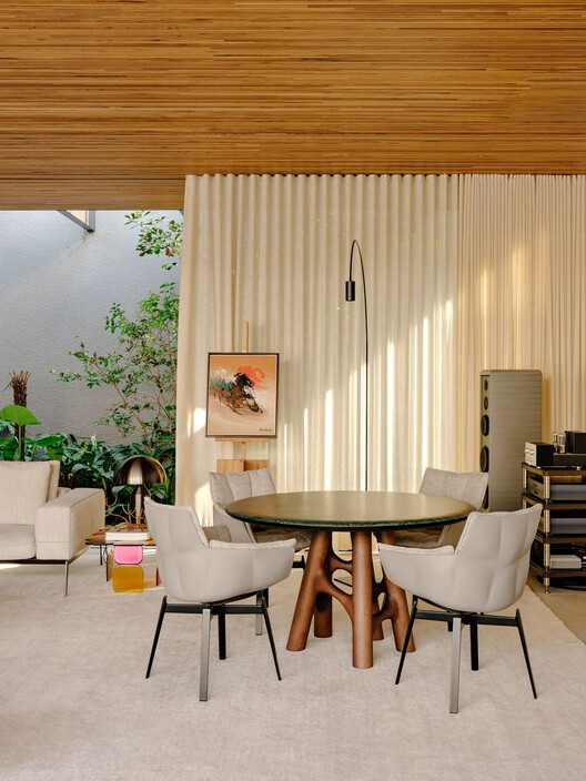 Lego House / Fernanda Marques Arquitetos Associados - Interior Photography, Wood, Table, Lighting, Chair