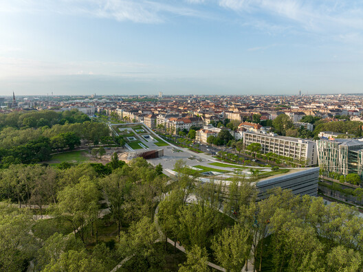 Budapest Architecture City Guide: 15 Projects Tracing a Capital Built on Layers Budapest Architecture City Guide: 15 Projects Tracing a Capital Built on Layers - Image 18 of 21