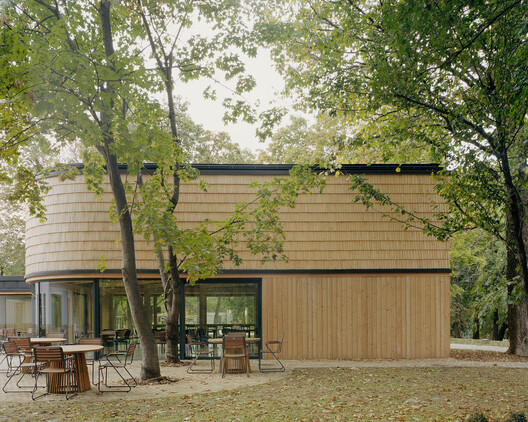 Budapest Architecture City Guide: 15 Projects Tracing a Capital Built on Layers Budapest Architecture City Guide: 15 Projects Tracing a Capital Built on Layers - Image 21 of 21