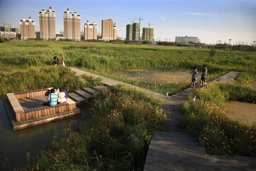 Heat as a Design Partner: Trees, Soil, and Wind Corridors as Cooling Infrastructure Heat as a Design Partner: Trees, Soil, and Wind Corridors as Cooling Infrastructure - Image 21 of 23
