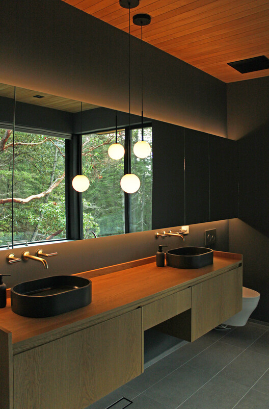 Hilltop House  / W O V E N Architecture and Design - Interior Photography, Lighting, Sink, Glass, Countertop, Bathroom