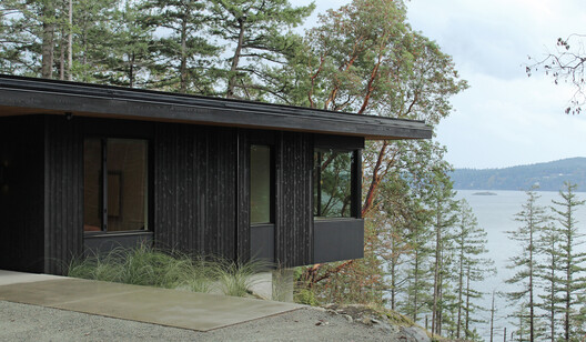 Hilltop House  / W O V E N Architecture and Design - Exterior Photography, Wood