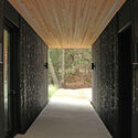 Hilltop House  / W O V E N Architecture and Design - Houses