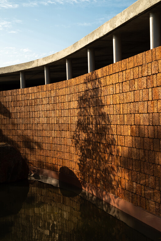 Four Walls Pavilion / Studio Mango Four Walls Pavilion / Studio Mango - Image 11 of 25