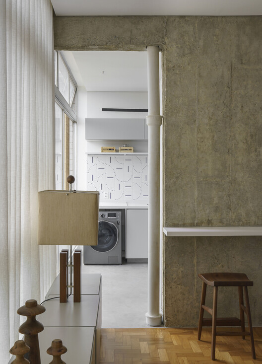 EA Apartment / Piacesi Arquitetos Associados EA Apartment / Piacesi Arquitetos Associados - Interior Photography, Wood, Lighting