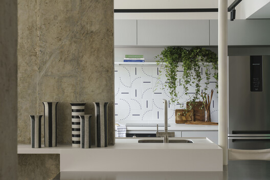 EA Apartment / Piacesi Arquitetos Associados EA Apartment / Piacesi Arquitetos Associados - Image 15 of 30