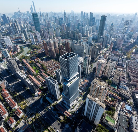 Jing'An Investment Center / Nikken Sekkei - Exterior Photography, Cityscape
