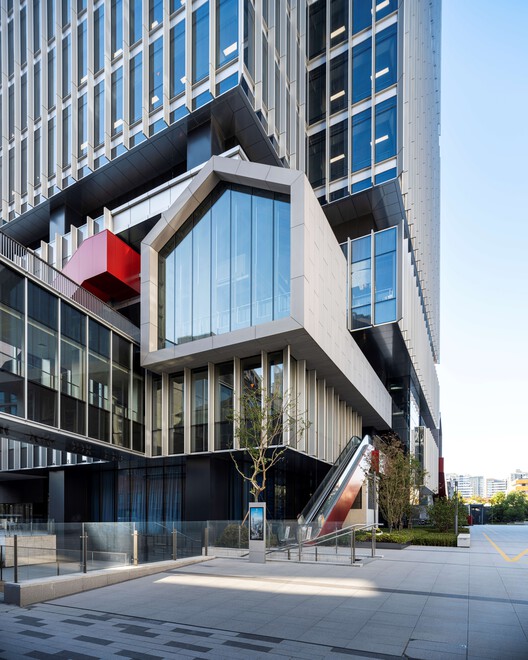 Jing'An Investment Center / Nikken Sekkei - Exterior Photography