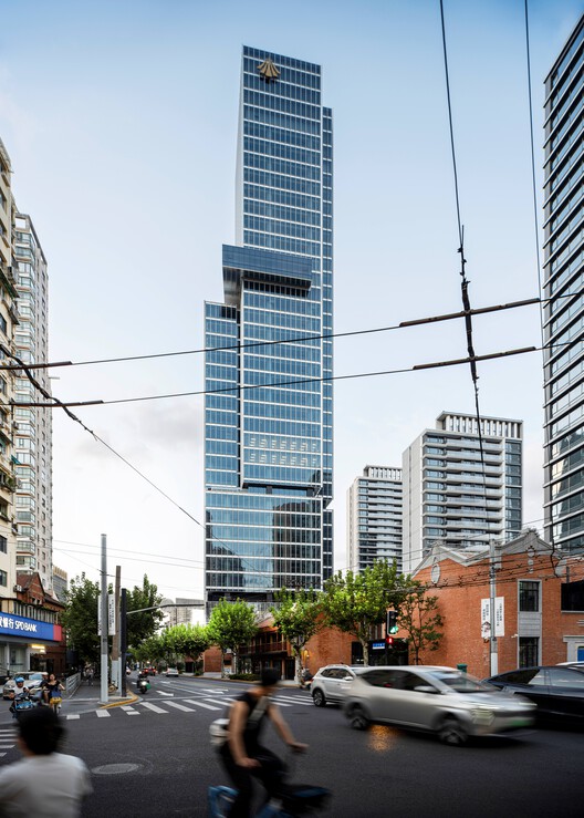 Jing'An Investment Center / Nikken Sekkei - Exterior Photography, Cityscape