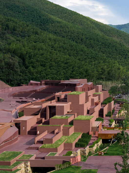 The Earth Valley Theater / GOA (Group of Architects) The Earth Valley Theater / GOA (Group of Architects) - Image 2 of 30