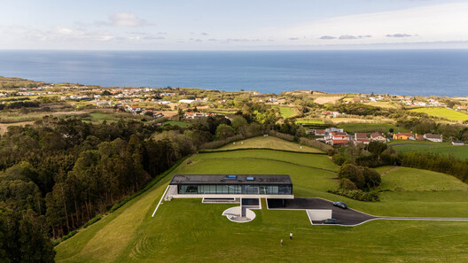 AW House / Sal Arquitetos - Image 7 of 40