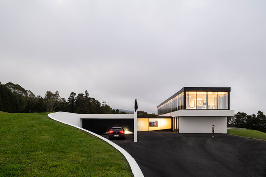 AW House / Sal Arquitetos - Image 26 of 40