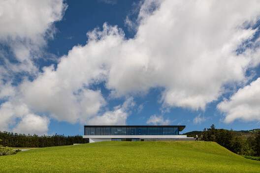 AW House / Sal Arquitetos - Image 8 of 40