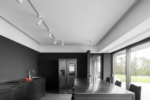 AW House / Sal Arquitetos - Image 21 of 40