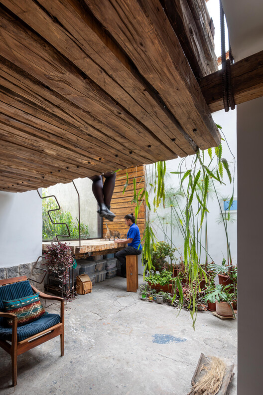 The House of the Maywas / La Cabina de la Curiosidad - Interior Photography, Wood, Beam