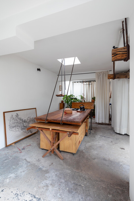 The House of the Maywas / La Cabina de la Curiosidad - Interior Photography, Wood, Lighting, Chair
