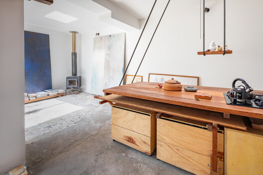 The House of the Maywas / La Cabina de la Curiosidad - Interior Photography, Kitchen, Wood