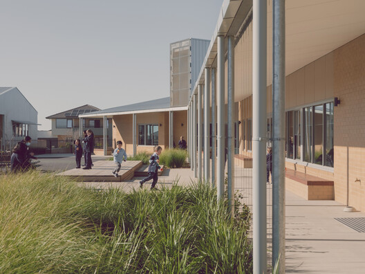 Clyde Creek Primary School / Kerstin Thompson Architects Clyde Creek Primary School / Kerstin Thompson Architects - Exterior Photography