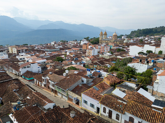 El 22 Taller House – Socorro / Yemail Arquitectura El 22 Taller House – Socorro / Yemail Arquitectura - Image 6 of 25